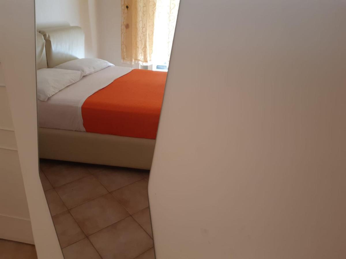 לינה וארוחת בוקר Relais Napoli Velata מראה חיצוני תמונה